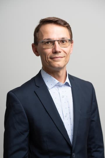 Henrich Ihnát, Direktor za RENOMIA Slovačka