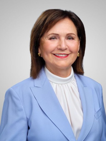 Jiřina Nepalová, Generalni direktor i predsednik odbora